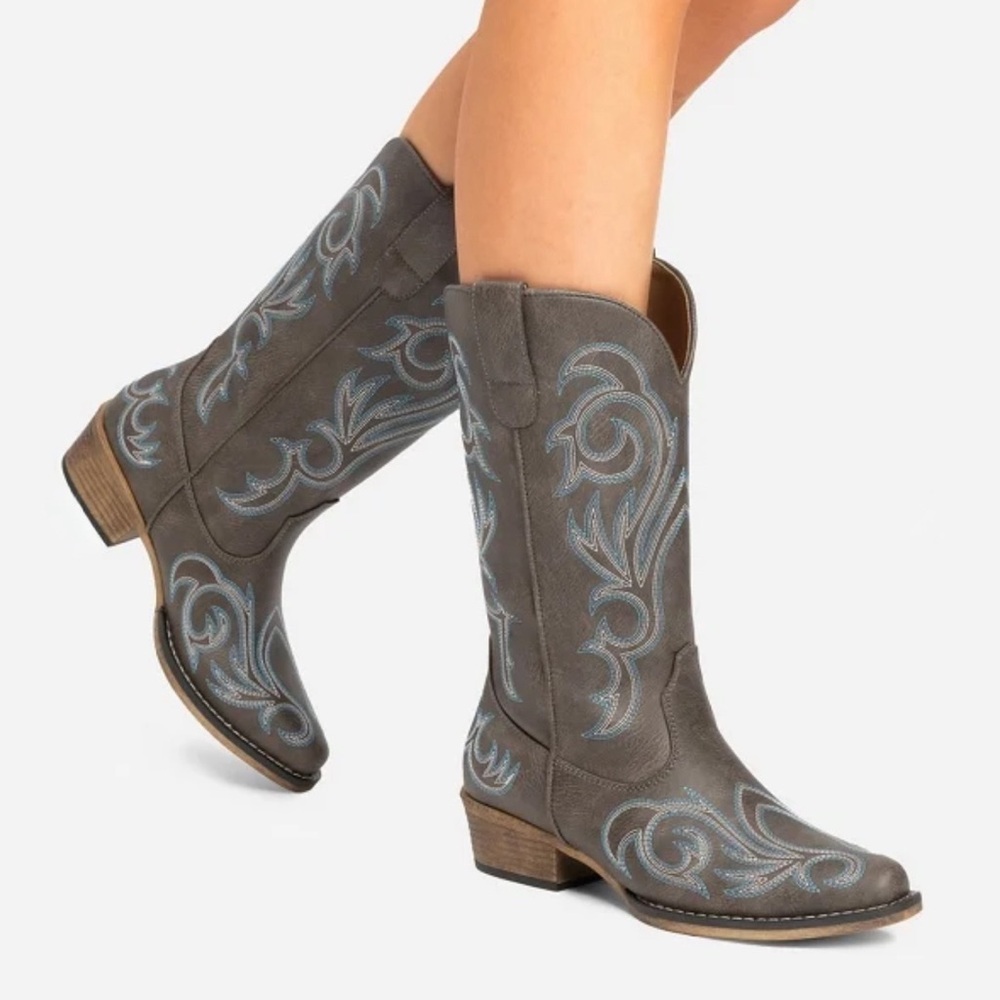 NWT JustFab Dream Pairs Western Mid-Calf Boot in Brown, Sz. 9 - Picture 4 of 7